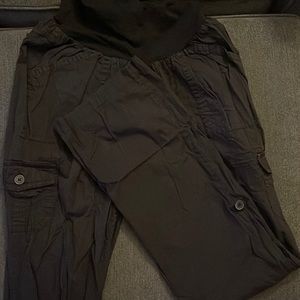 Maternity cargo pants (convertible)